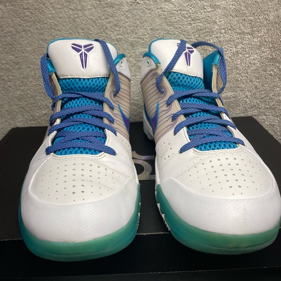 Nike Zoom Kobe 4 Draft Day White and Blue Athletic Shoes size 10 main image 8